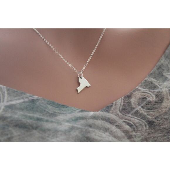 Sterling Silver New York State Charm Necklace - Picture 1 of 3
